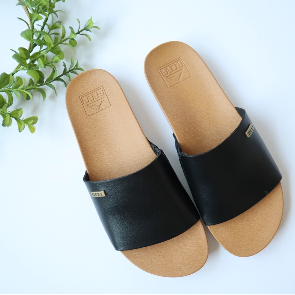 REEF Cushion Scout Slides